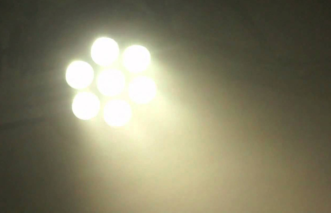 Showtec Compact PAR 7 CW/WW – Image 2